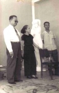 Avec M. Le Van De, Directeur et Mme Marie Baranger, École de Gia-Dinh, 1959